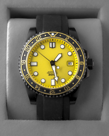 Yellow Dial